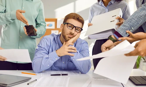 angajat  foto   Shutterstock jpg