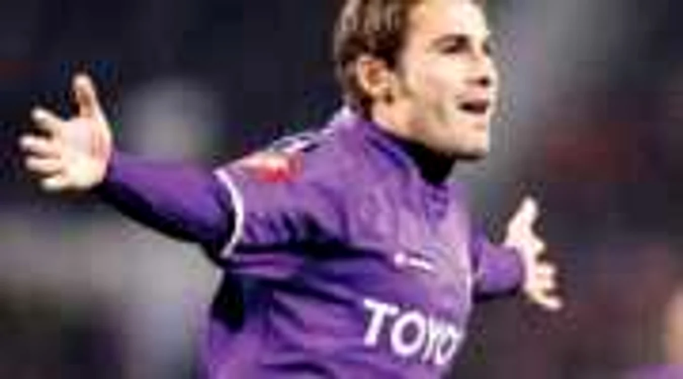 Mutu: 'Nu mă interesează de nicio ofertă. Eu vreau să rămân la Fiorentina'