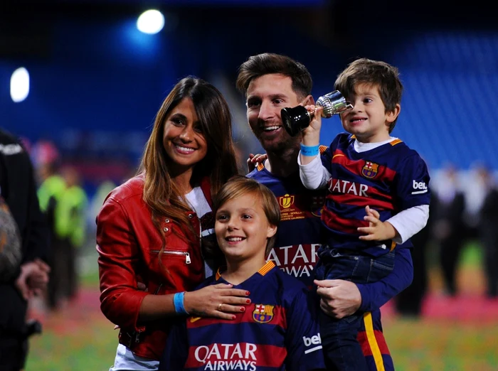 messi alaturi de sotie si copii foto getty images