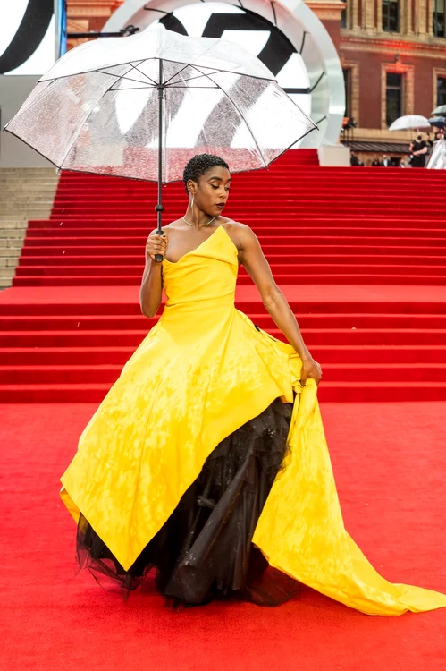 8 lashana lynch premiera james bond no time to die 2 jpg jpeg
