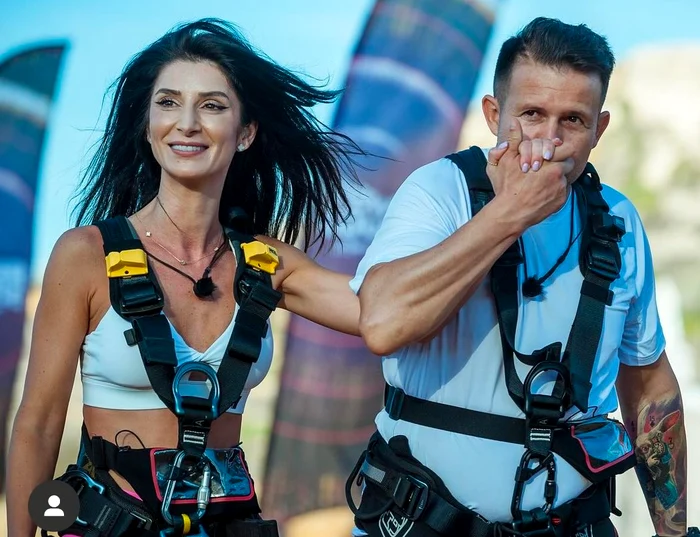 Magicianul Robert Tudor (40 de ani) este concurent în cel de-al doilea sezon Power Couple de la Antena 1, alături de soția lui, Elena
