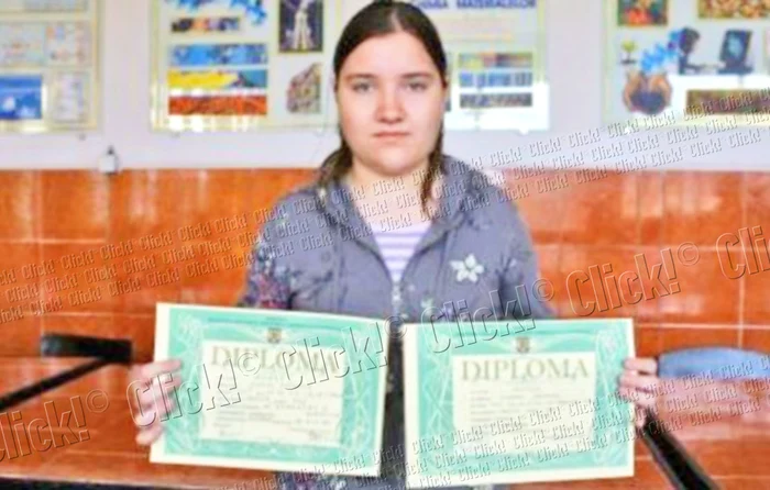 Ştefania Sterpu s-a aruncat de la etajul 8 (foto: Andreea Mitrache)