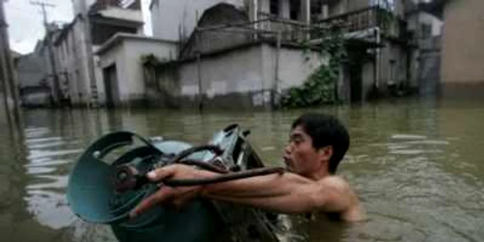 Taiwan: 153 de morţi şi peste 460 de dispăruţi în urma trecerii taifunului Morakot