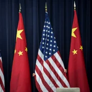 Steag SUA si China FOTO AFP