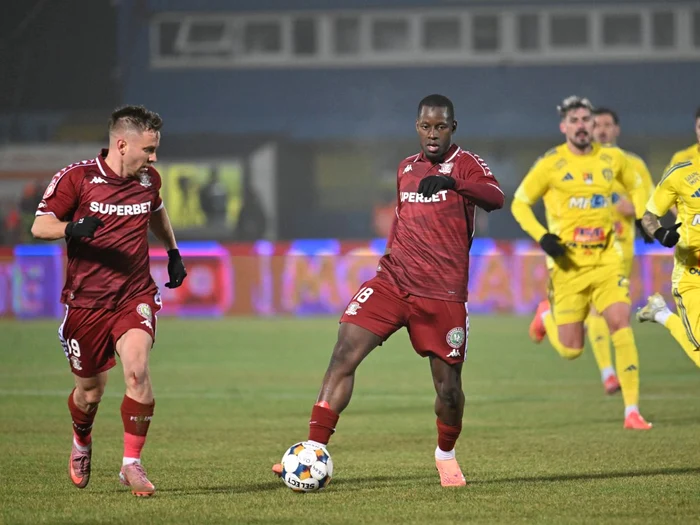 Keita a jucat pentru Rapid la Slobozia (FOTO: Sportpictures)