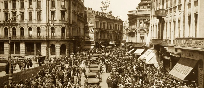 Armata română pe Calea Victoriei FOTO turistderomania.ro