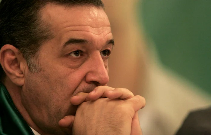 
    Gigi Becali trebuie să aştepte până la 3 aprilie pentru a afla dacă e liberFoto Cotidianul.ro  