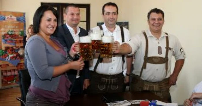 Braşov: Râuri de bere la Oktoberfest