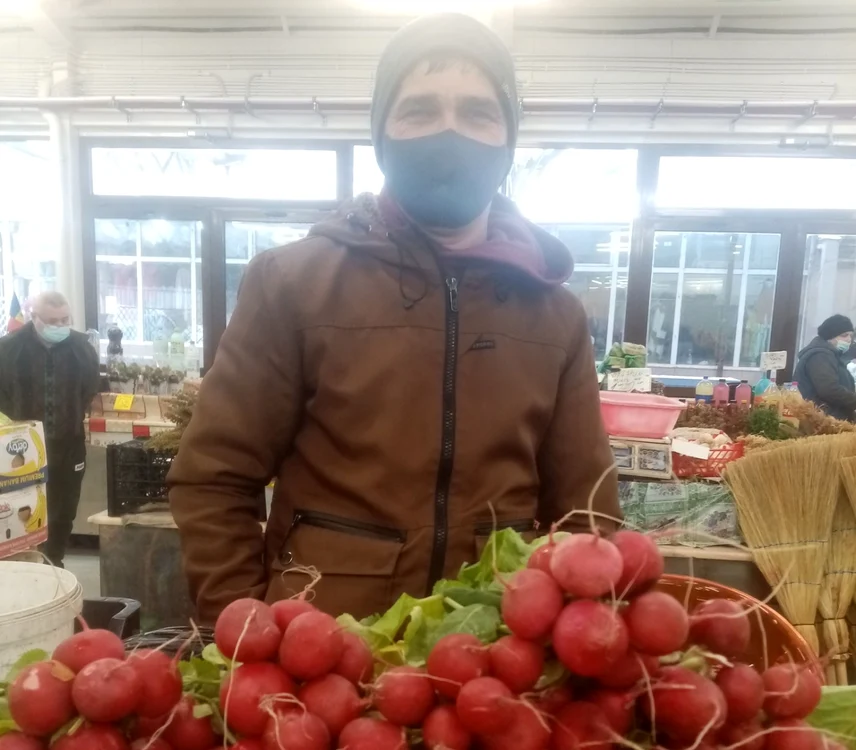 Producătorii spun că preţul cu încălzirea solariilor nu îi avantajează FOTO I.S.