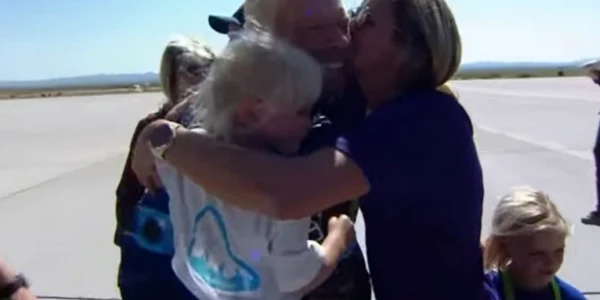Richard Branson dupa primul zbor in spatiu Captura YouTube
