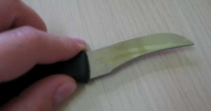 Femeia a scăpat nevătămată de ameninţările tânărului