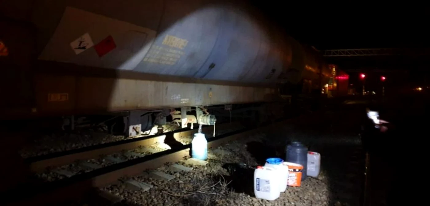Avaria la vagon a fost depistată la Bacău FOTO desteptarea.ro