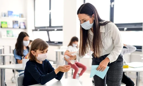 1 scoala covid jpg jpeg