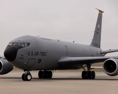avion realimentare Boeing KC 135 Stratotanker png