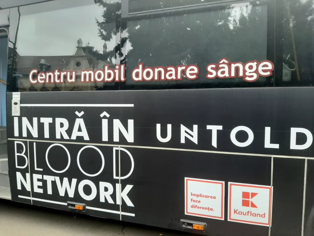 Caravana donării de sânge Untold a ajuns la Braşov FOTO Ioan Buciumar