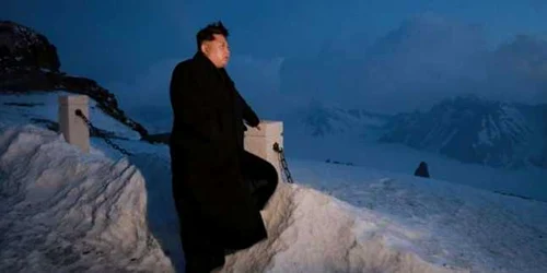 Dictatorul nord-coreean Kim Jong-un pe Muntele Paektu FOTO KCNA