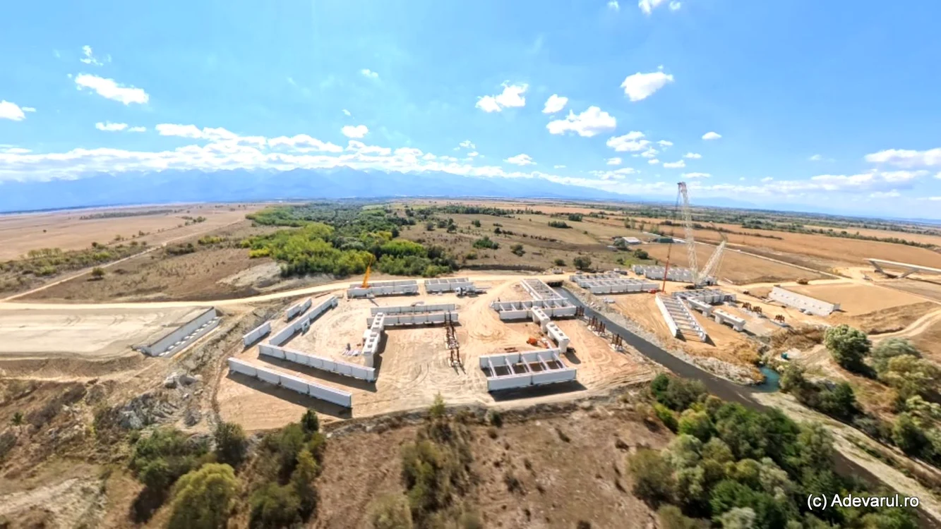 Pod metalic construit pe Autostrada Sibiu - Făgăraș, la Arpașu