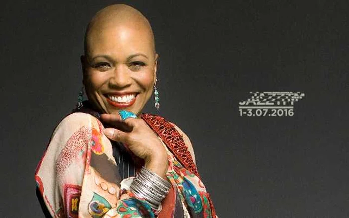 Dee Dee Bridgewater