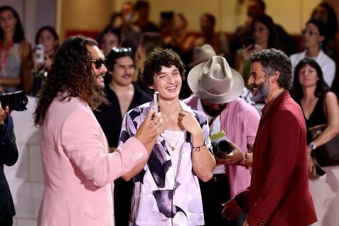 Jason Momoa si fiul sau GettyImages 2233578601 jpg