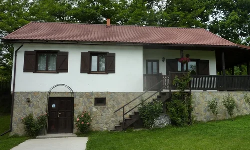 casa tara facebook jpg