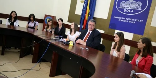 Elevii de 10 au catalogat BAC-ul 2011 ca fiind „nici greu, nici uşor“