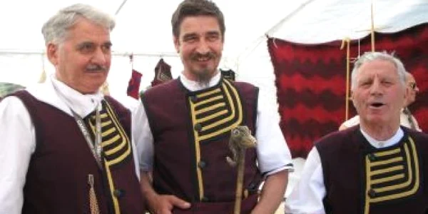 Bucureşti: Mihai Tugearu, sculptorul armân adoptat de Bucureşti