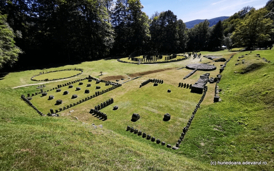 Sarmizegetusa Regia, construită printr-o tehnică uimitoare. Terasele dacice supraetajate rezistă de 2.000 de ani
