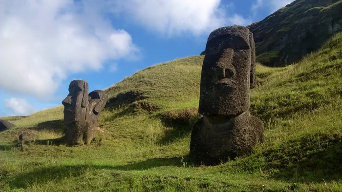 moai 3525785 1920 jpg jpeg