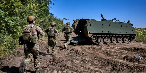 Soldați ucraineani antrenamente Harkov FOTO EPA EFE jpg