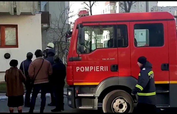 Pompierii intervin la incendiu FOTO Arhivă