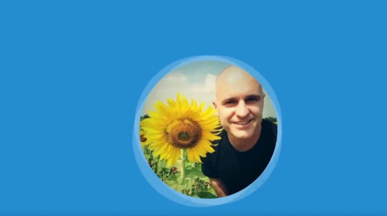 Prezentatorul radio are 35 de ani de experienţă în presă Captură Twitter