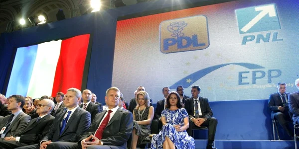 Mircea Ionescu-Quintus Klaus Iohannis Catalin Predoiu pdl pnl congres FOTO Eduard Enea