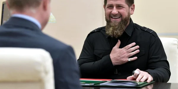 Ramzan Kadirov primit de Vladimir Putin la Novo Ogariovo FOTO EPA-EFE