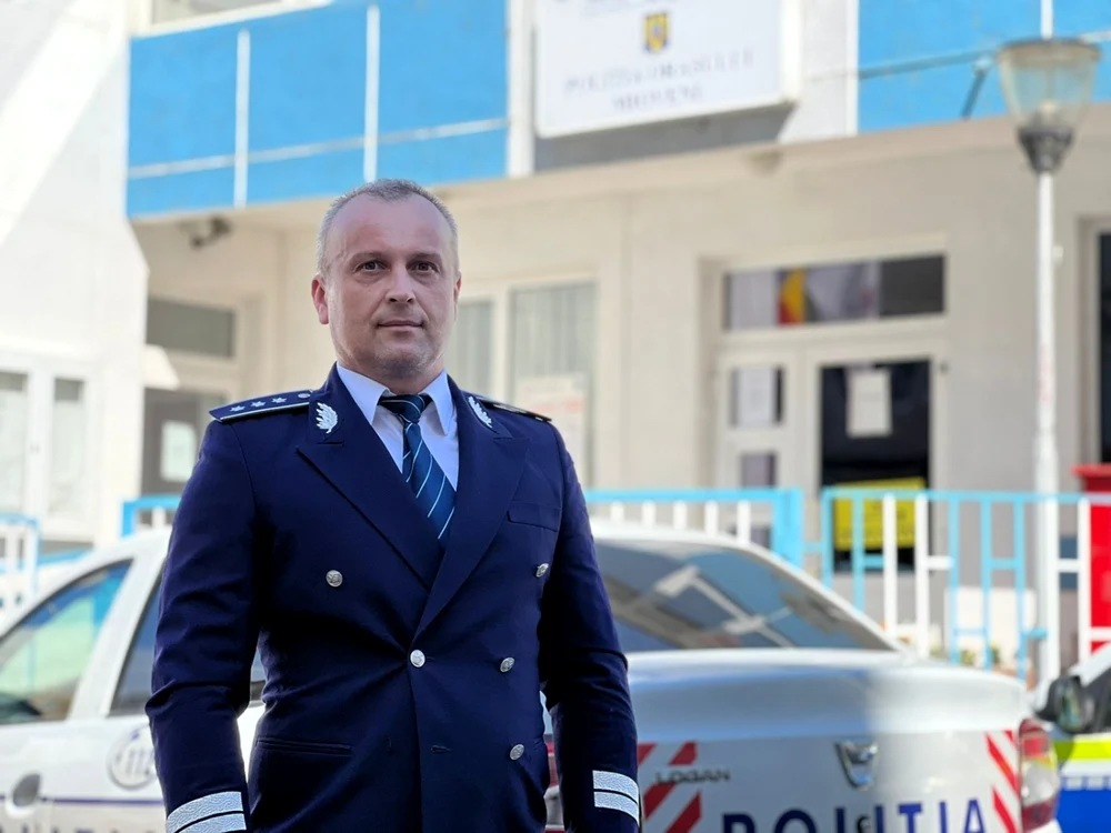Comisar-şef DragoşTinca, adjunctul Poliţiei Oraşului Mioveni. Foto IPJ Argeş