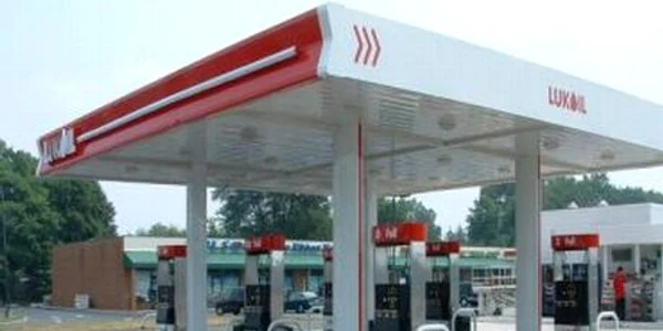 Lukoil şi-a diminuat vânzările în 2009