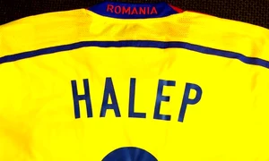 Atacantul României i a pregătit un tricou şi tenismenei noastre, care este probabil cea mai bună sportivă a noastră în 2014 jpeg