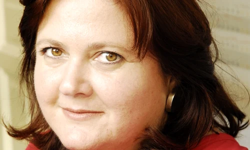 Ioana AVĂDANI traducătoare şi director executiv la CJI jpeg