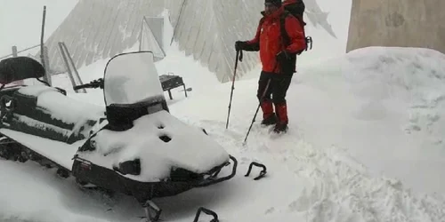 turisti munte foto salvamont