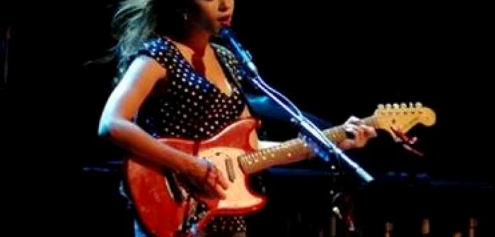 VIDEO Norah Jones îşi lansează un nou album