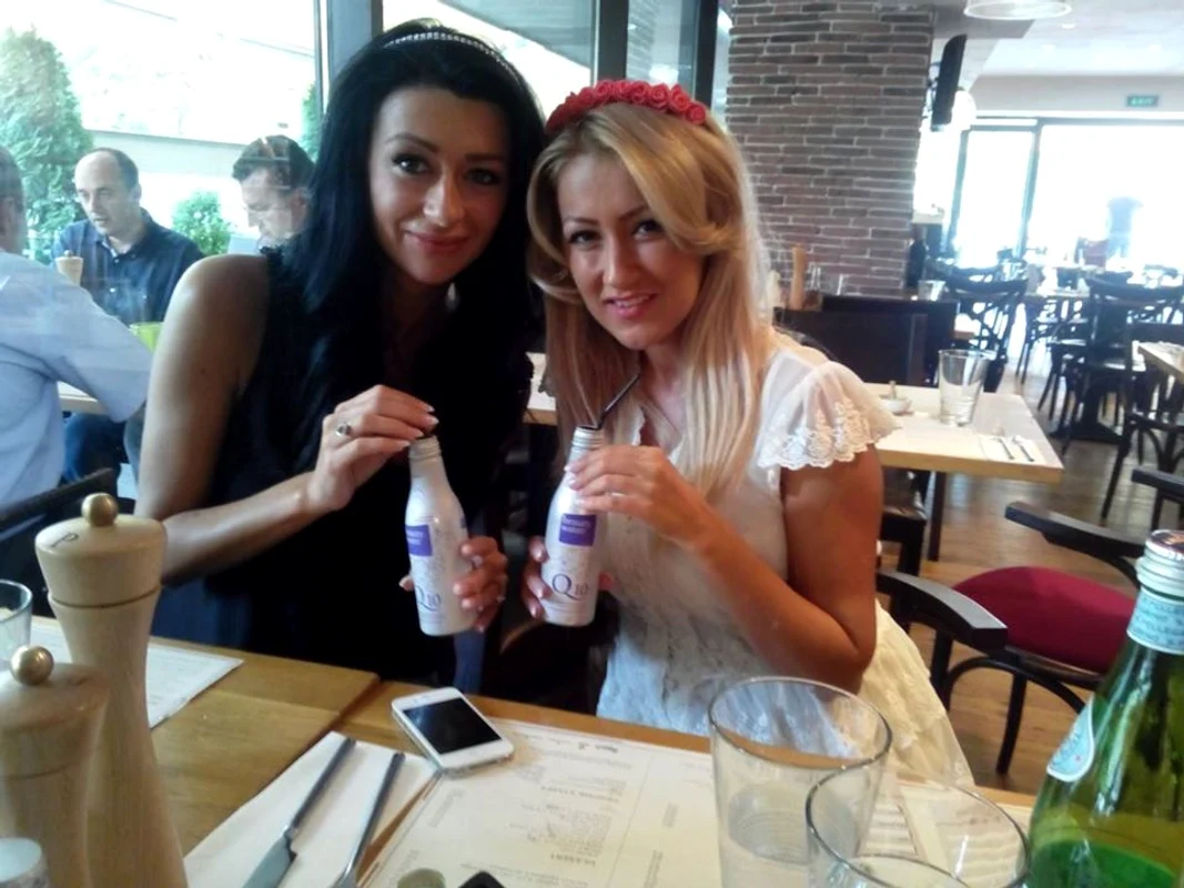 3 denisa si raluca tanase 2 jpg jpeg