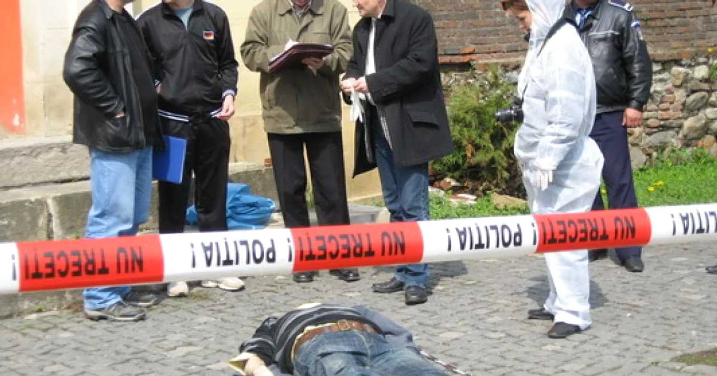 Sibiu: Bărbatul a fost găsit fără suflare în apropiere de spitalul Judeţean Sibiu.