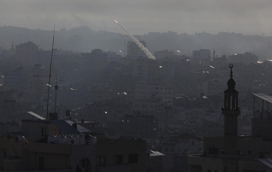 Israelul declară „stare de alertă de război”. Zeci de rachete, trase dinspre Gaza. „Terorişti” s-au infiltrat pe teritoriul israelian | VIDEO