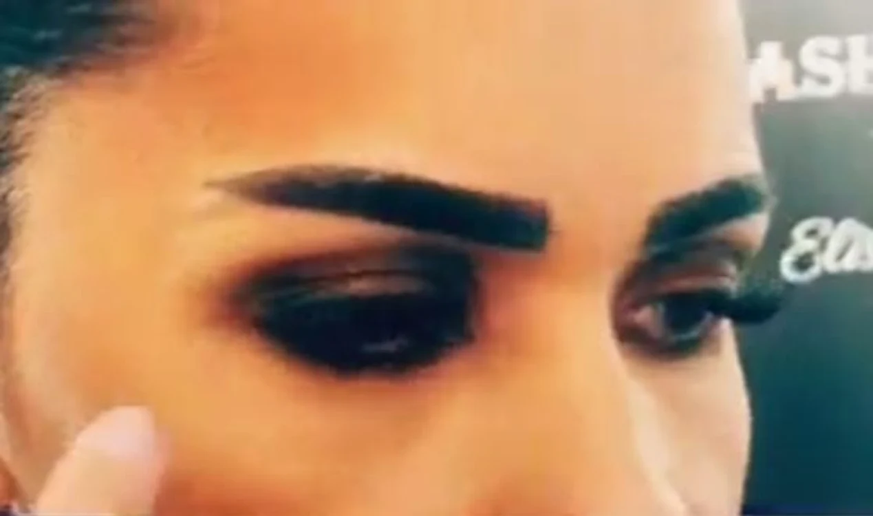 Oana Zăvoranu a ajuns din nou pe mâna esteticienilor