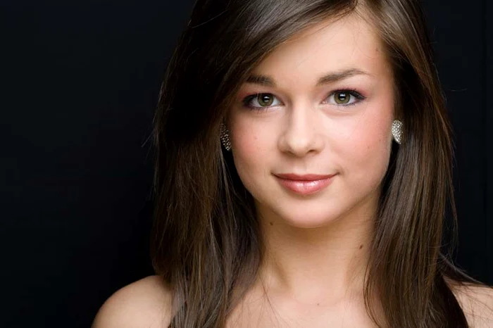 Pe Ioana o vedeţi în fiecare miercuri, la Prima TV