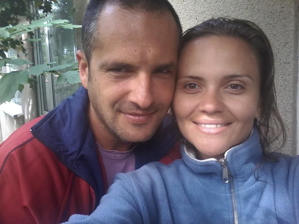 
    Cristina Şişcanu şi soţul ei sunt prezentatori la Kanal D  