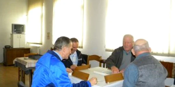 Bistriţa : Toamna se numără pensionarii