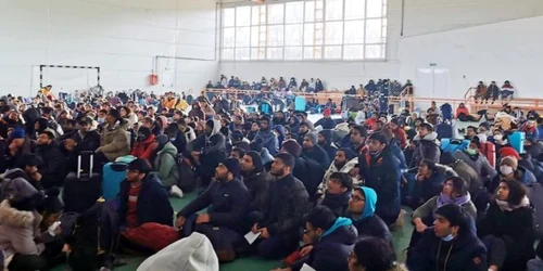 sudenti indieni milisauti