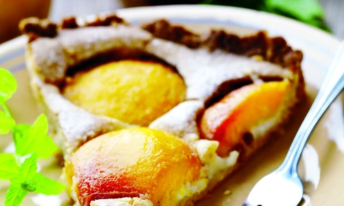 tarta piersici migdalse jpeg