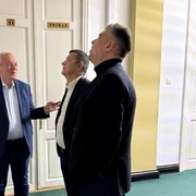 Constantin Toma Grindeanu giolacu FB Ctin toma jpg