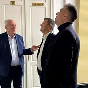 Constantin Toma Grindeanu giolacu FB Ctin toma jpg